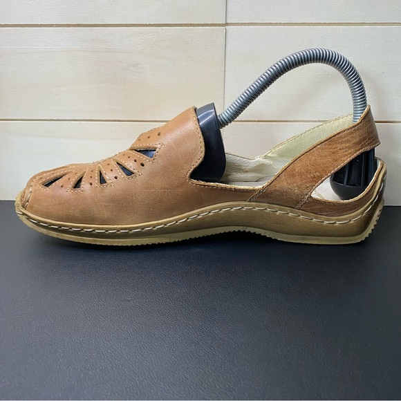 Rieker Tan Cut-Out Flats Size 6.5-7 - Picture 2 of 12
